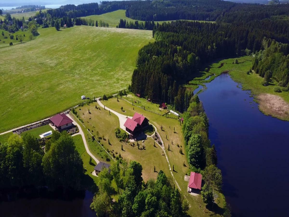 Lipno Island Lejlighed Frymburk Eksteriør billede